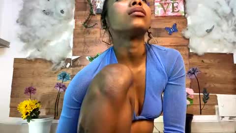 kelly__thomson online show from January 2025 03:52:01 AM