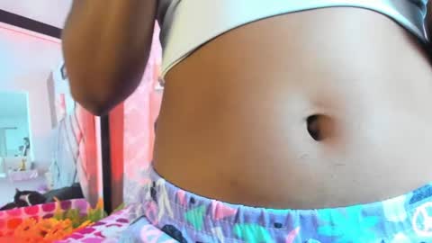 kelly__thomson online show from September 2025 07:41:01 AM