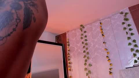 kelly__thomson online show from February 2026 05:22:02 PM