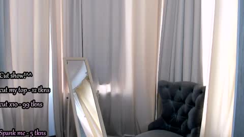 Kelly online show from May 2026 10:00:01 AM