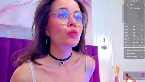 Snapshot of kelly_cuutie chatting on May 2026 01:56:01 AM Kelly online show from May 2026 01:56:01 AM