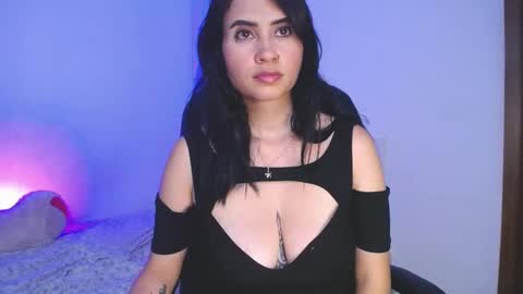 Snapshot of kelly_richardson1 chatting on December 2024 12:17:01 AM elena online show from December 2024 12:17:01 AM