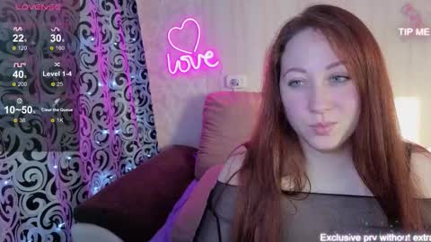 kellycrystall online show from January 2026 06:18:02 AM