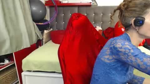 kelly online show from October 2025 02:34:01 AM