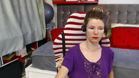 kelly online show from July 2026 04:51:01 PM