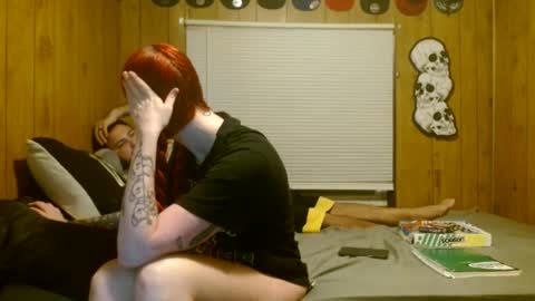 Snapshot of kellzxoxo93 chatting on January 2025 04:58:02 AM Vixensc93 online show from January 2025 04:58:02 AM