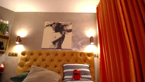 kelsikarterr online show from January 2025 05:01:02 AM