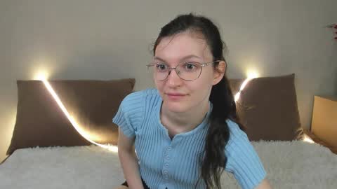 Kelsirabenold online show from March 2026 05:10:02 AM