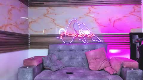 ken_and_bonnie online show from August 2026 02:26:02 AM