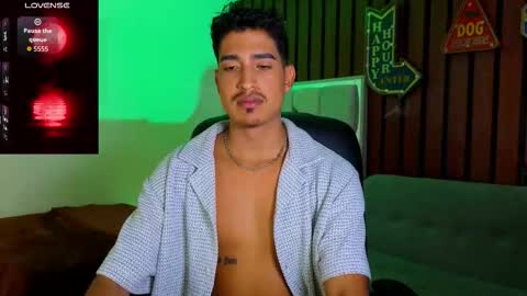 ken_blaker online show from November 2025 06:41:01 PM