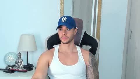 ken_mailik online show from February 2026 06:06:02 AM