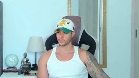 ken_mailik online show from June 2026 01:32:02 AM