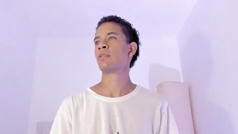 Julian Rivera   online show from November 2025 01:33:02 PM