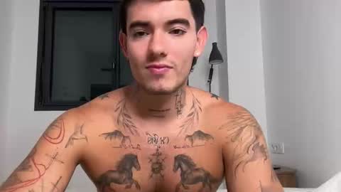 luis carlos esteban online show from September 2025 09:02:01 AM