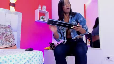 kendal_hot69_ online show from March 2026 11:35:01 AM