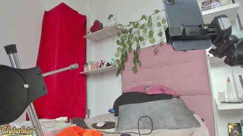 kenda  online show from October 2025 05:43:02 PM