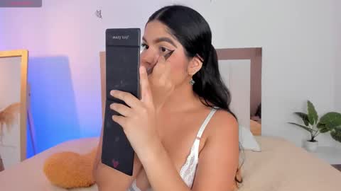   online show from January 2026 06:44:01 PM