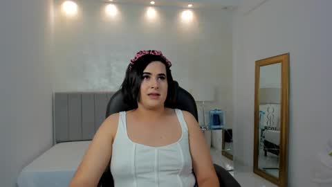 Snapshot of kendall_roous chatting on September 2025 07:13:01 PM kendall_roous online show from September 2025 07:13:01 PM