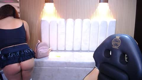 kendall_rossii_ online show from November 2025 03:39:01 AM