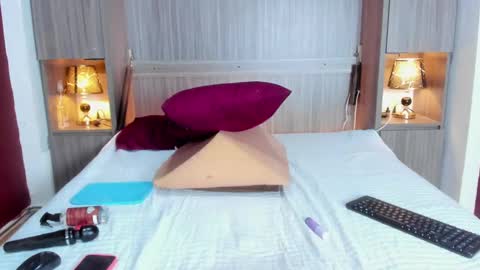 Kendal online show from March 2025 03:12:02 PM