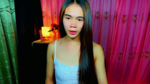 Kendall  online show from April 2026 09:55:01 AM