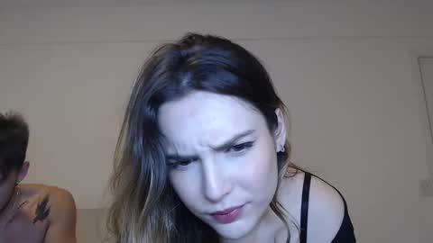 cloe online show from December 2024 04:49:02 AM