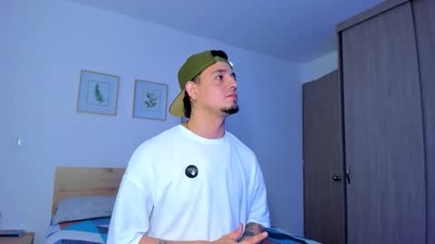 kendel_dimitri online show from November 2025 09:01:02 AM