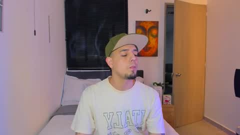 kendel_dimitri online show from March 2026 05:13:01 AM