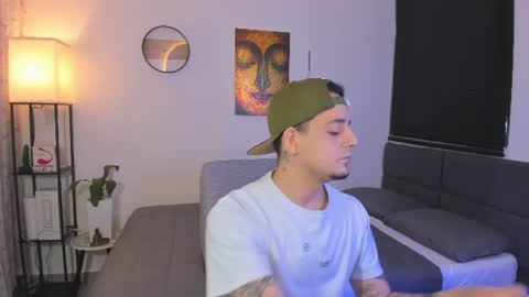 Snapshot of kendel_dimitri chatting on July 2026 04:49:01 AM kendel_dimitri online show from July 2026 04:49:01 AM
