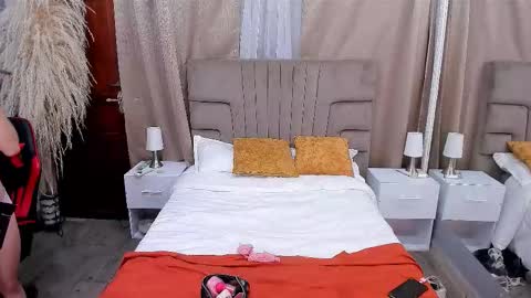 kendra and liam online show from September 2025 12:16:01 PM