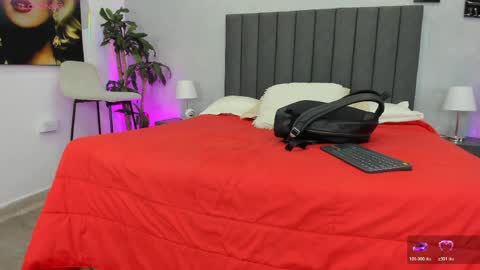 Kendra London online show from March 2026 11:10:02 AM