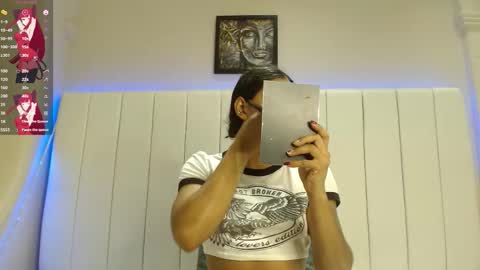 kendra_lux1 online show from November 2025 01:13:02 PM