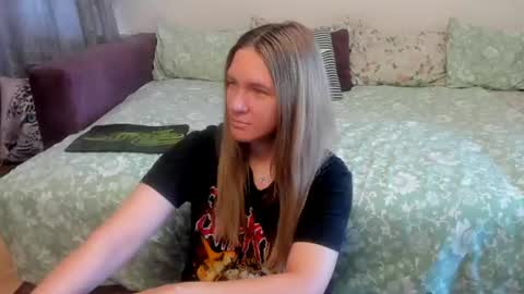 Snapshot of kendra_xx_ chatting on July 2026 12:12:01 AM Kendra online show from July 2026 12:12:01 AM