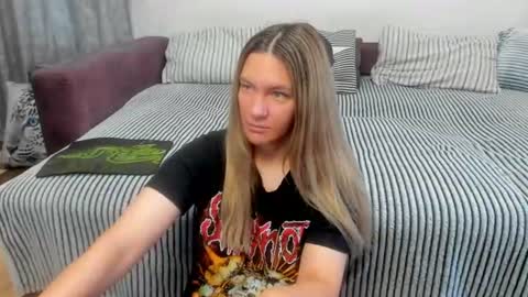 Snapshot of kendra_xx_ chatting on July 2026 12:24:01 AM Kendra online show from July 2026 12:24:01 AM