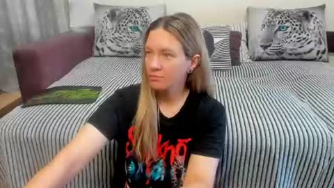 Snapshot of kendra_xx_ chatting on July 2026 11:51:01 PM Kendra online show from July 2026 11:51:01 PM