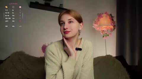 Snapshot of kendrabarby chatting on October 2025 11:32:02 AM Eva online show from October 2025 11:32:02 AM