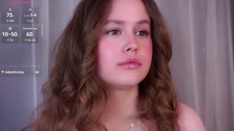 Kira online show from March 2026 10:27:01 PM