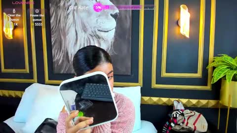 Kenia  online show from March 2025 12:09:02 PM