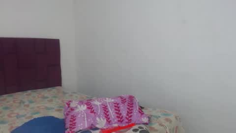 Snapshot of kenia_nihiara chatting on June 2026 10:13:02 PM kenia_nihiara online show from June 2026 10:13:02 PM