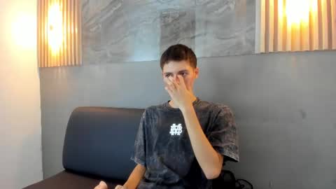 kenny_hank online show from June 2026 03:40:01 AM