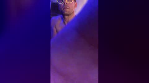 Snapshot of kennyburns089 chatting on February 2026 10:52:02 PM kennyburns089 online show from February 2026 10:52:02 PM