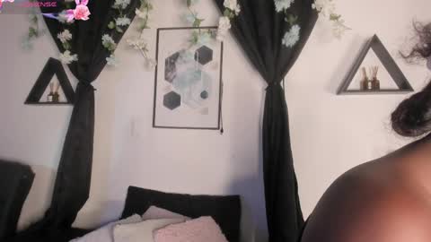 KENTHA  online show from April 2026 10:36:01 AM