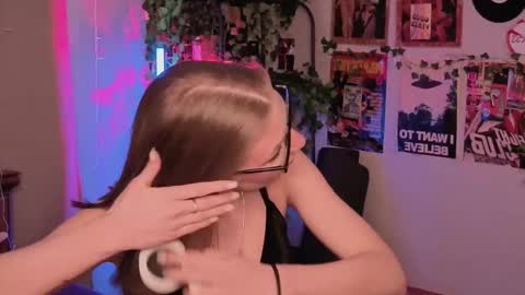 Lisa online show from January 2026 09:01:01 AM