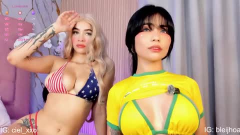 Snapshot of kenykitty chatting on May 2026 05:53:01 PM Keny Kitty Onlyfans Kenayfoxx online show from May 2026 05:53:01 PM