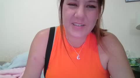 Snapshot of kenzbenz chatting on October 2025 05:12:02 PM KenzBenz online show from October 2025 05:12:02 PM
