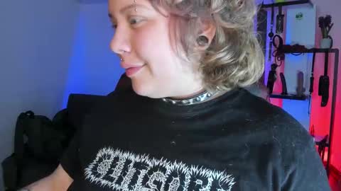 Kenzie online show from February 2026 04:55:02 AM