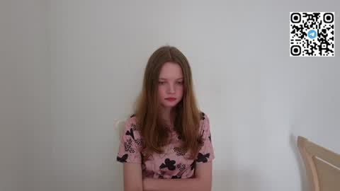 Snapshot of kessia_ chatting on June 2026 05:22:01 PM Nika online show from June 2026 05:22:01 PM