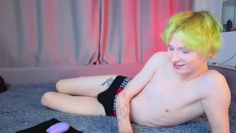 Kessy online show from December 2025 10:27:02 PM