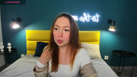 Snapshot of ketrinwhite chatting on April 2026 01:23:02 AM KatrinaKetrin online show from April 2026 01:23:02 AM