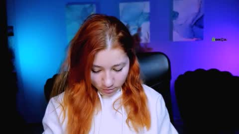 ketty_red online show from November 2025 02:27:02 PM